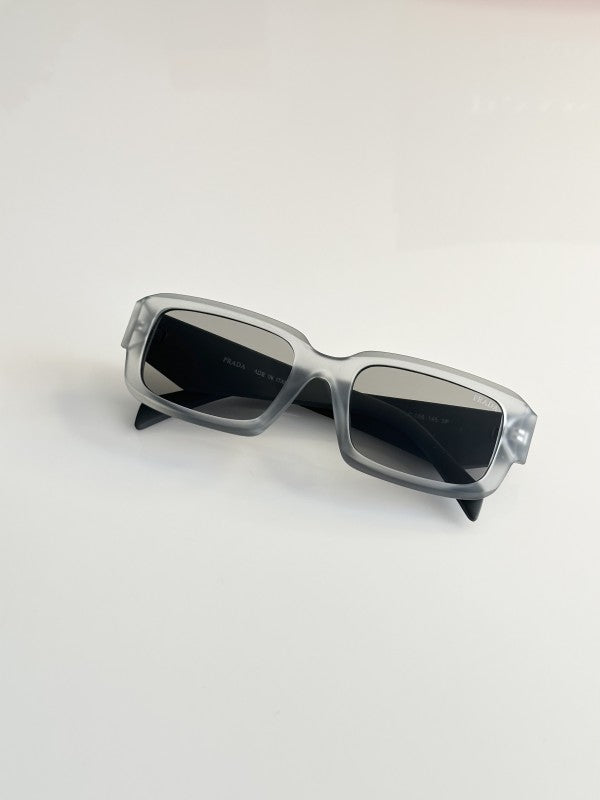 Pradaa Elegant Styles Grey Sunglasses